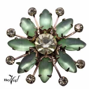 Vintage Starburst Pin Brooch Green Glass and Rhinestones 1.75" Across - Hey Viv